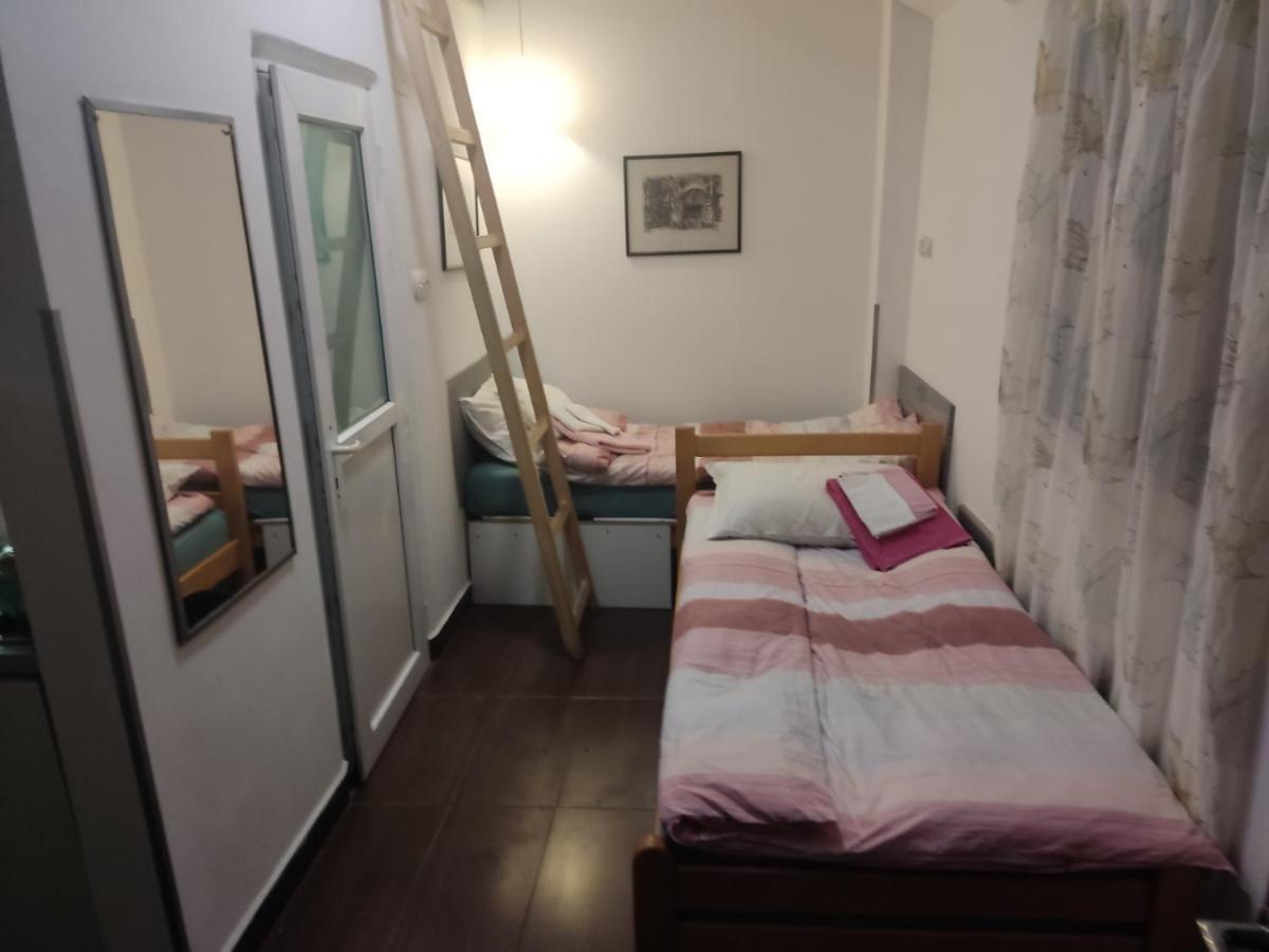 Green Point Apartments Dusanovac Habitación foto